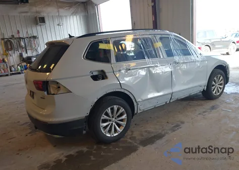 2018 Volkswagen Tiguan 2.0T Se/2.0T Sel z USA, uszkodzony, nr VIN 3VV2B7AX2JM087939